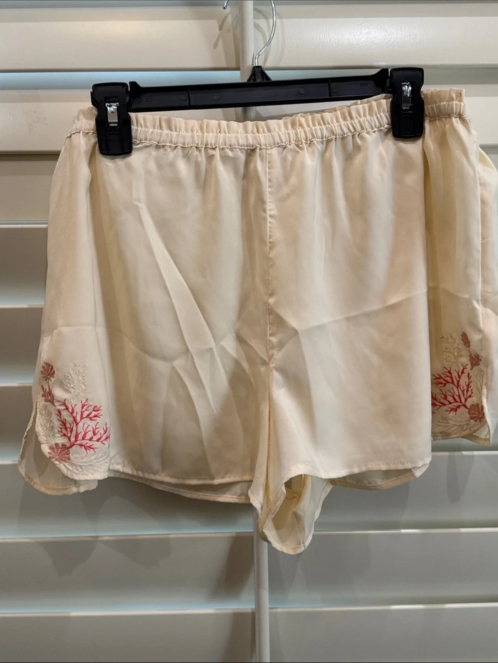 Anthropologie Cream Short Pajama Set with Coral Embroidery
